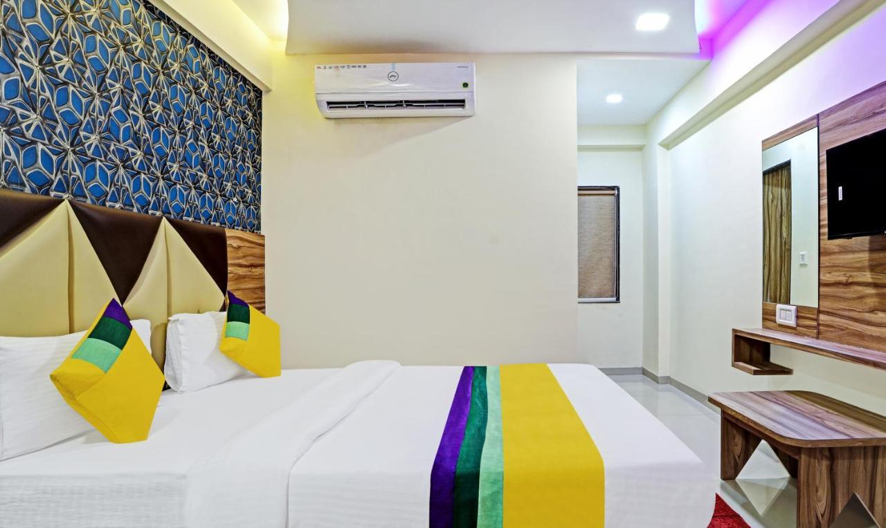 Itsy Hotels Rk Palace 바도다라 외부 사진