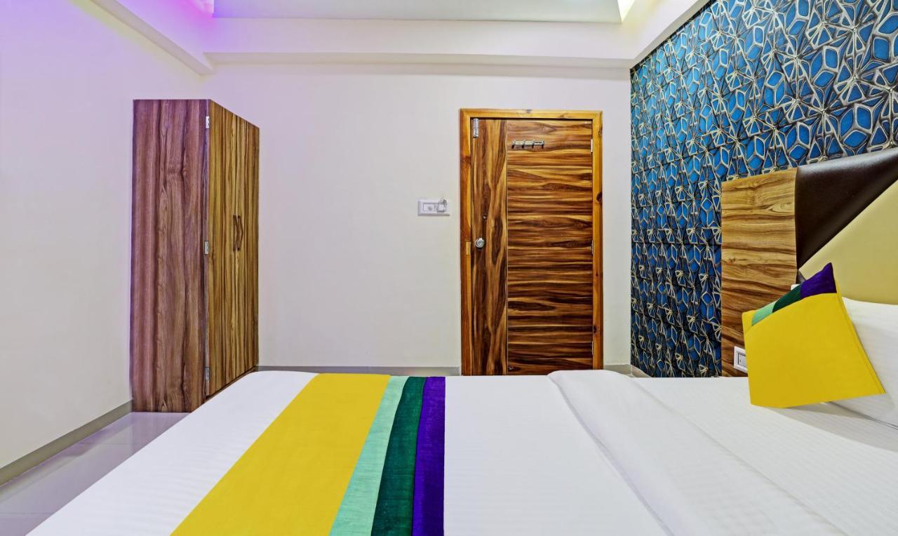Itsy Hotels Rk Palace 바도다라 외부 사진