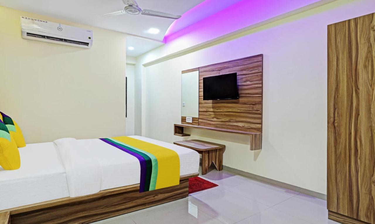 Itsy Hotels Rk Palace 바도다라 외부 사진