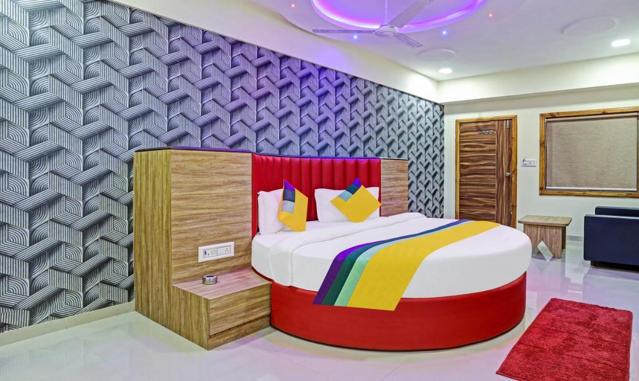 Itsy Hotels Rk Palace 바도다라 외부 사진