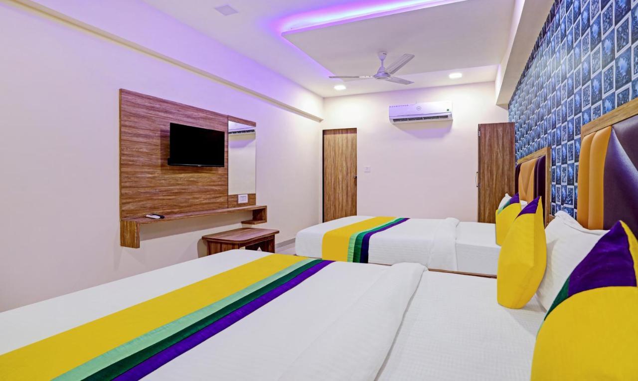 Itsy Hotels Rk Palace 바도다라 외부 사진