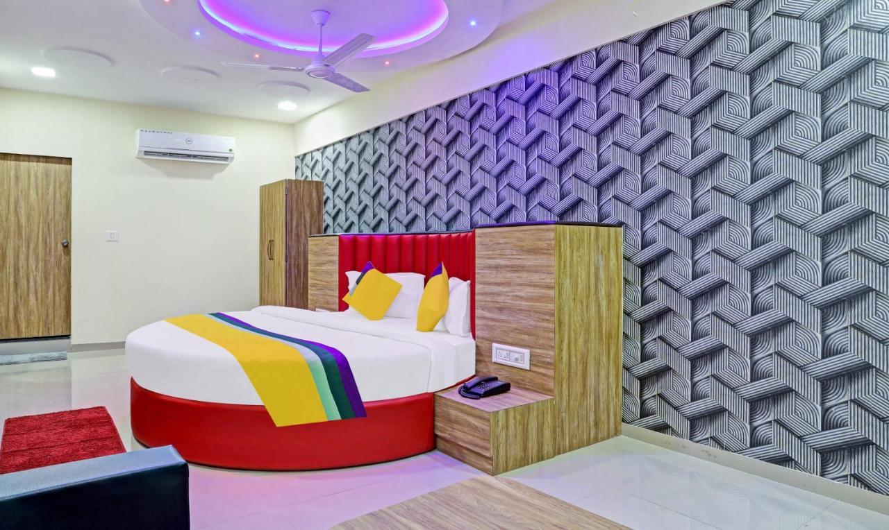Itsy Hotels Rk Palace 바도다라 외부 사진
